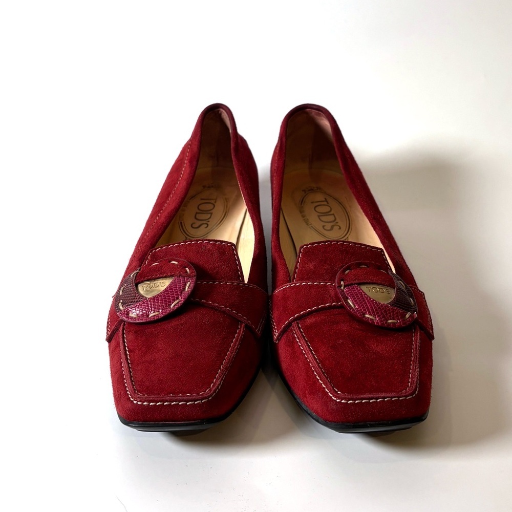 Tod's Red Suede Heel Loafers – Italian Designer Classic with Buckle size 7.5